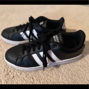 Adidas, Black Grand Court Leather Sneaker, size 9.5